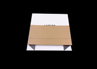 Karton składany w kształcie pudełka na prezenty z magnetycznym zamknięciem dostawca