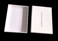 Białe opakowania płaskie, sztywne pudełka z pokrywkami do pakowania odzieży dostawca