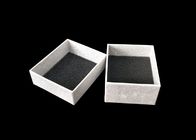 Pudełka na małe wieczka i podstawki Opakowanie prezentowe na kolczyki w srebrnym brokacie dostawca
