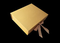 Złote papierowe pudełka składane magnetyczne Pudełka do włosów twarde peruki dostawca